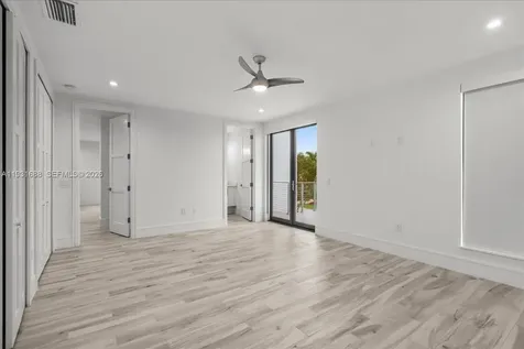 3800 Crayton Road Naples FL 34103
