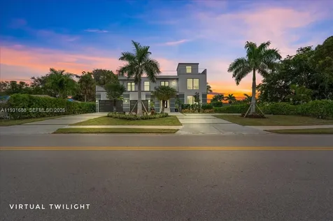 3800 Crayton Road Naples FL 34103