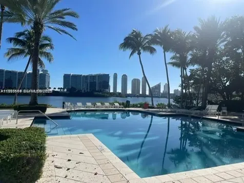 3105 NE 184th Street Aventura FL 33160