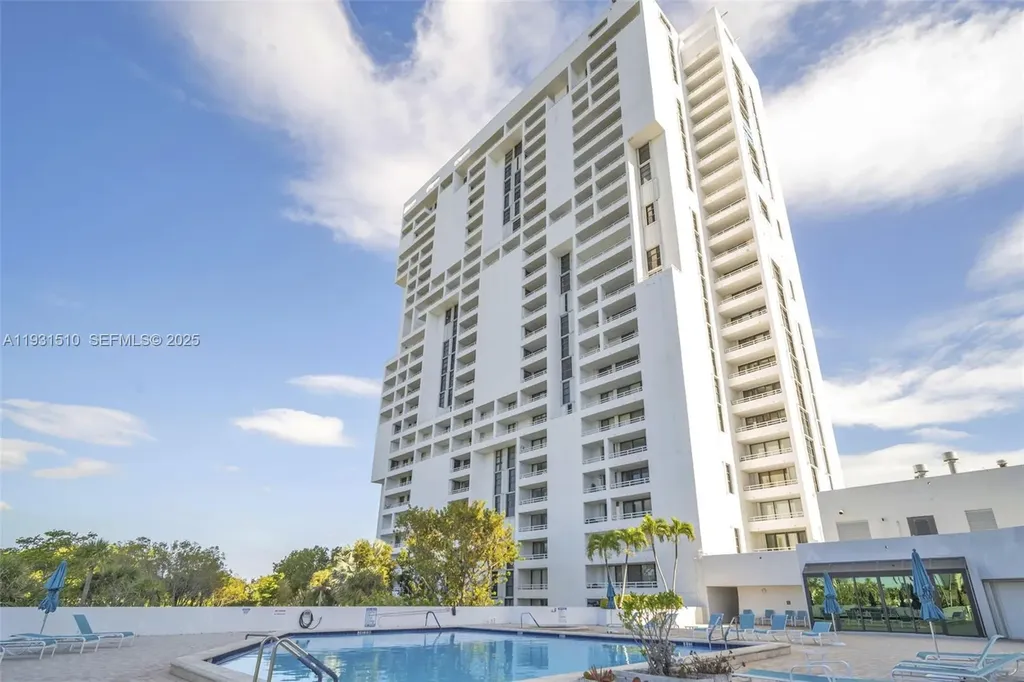 20355 NE 34th Court Aventura FL 33180