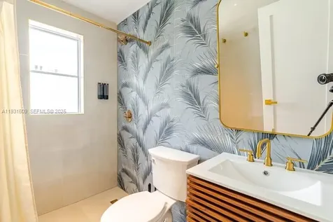 1020 6th Street Miami Beach FL 33139