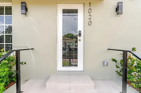 1020 6th Street Miami Beach FL 33139