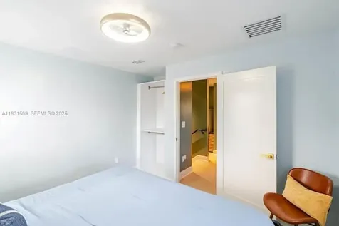 1020 6th Street Miami Beach FL 33139