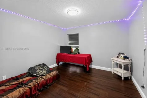 16875 N 68th Street N Loxahatchee FL 33470