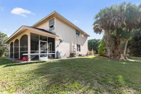 16875 N 68th Street N Loxahatchee FL 33470