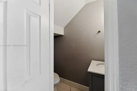 16875 N 68th Street N Loxahatchee FL 33470
