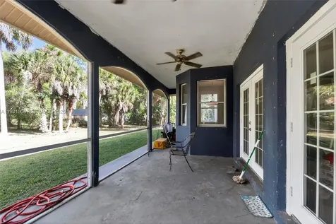 16875 N 68th Street N Loxahatchee FL 33470