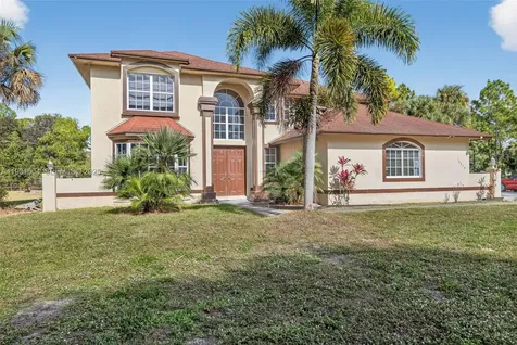 16875 N 68th Street N Loxahatchee FL 33470