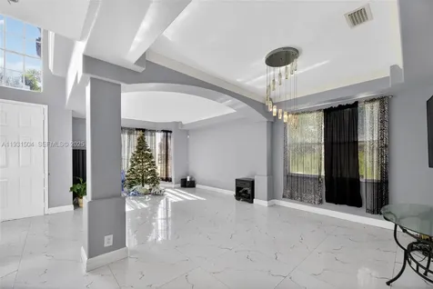 16875 N 68th Street N Loxahatchee FL 33470