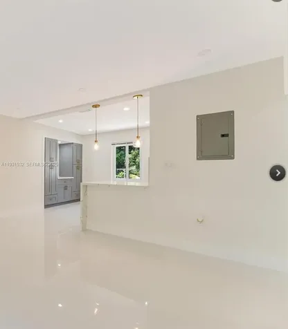 851 NW 146th Street Miami FL 33168