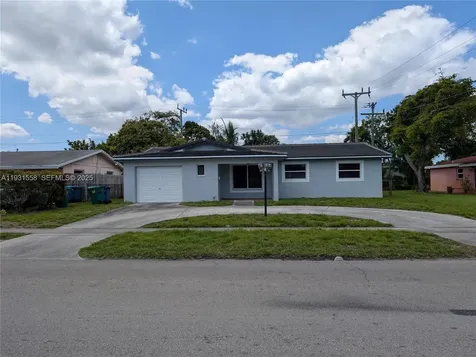 1131 NW 43rd Avenue Lauderhill FL 33313