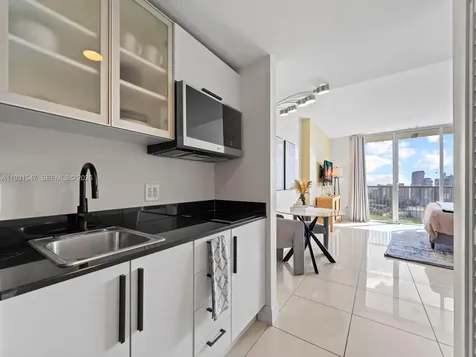 1750 N Bayshore Drive Miami FL 33132