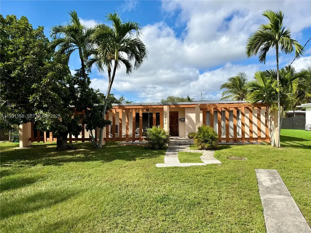 1835 N Hibiscus Drive North Miami FL 33181