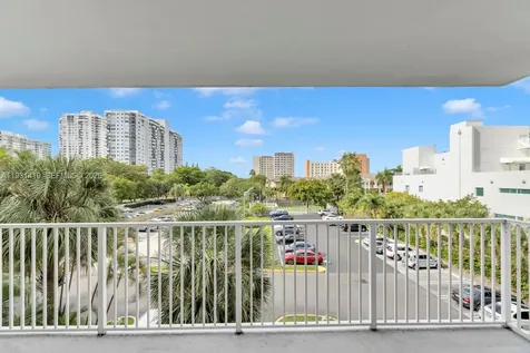 2801 NE 183 Street Aventura FL 33160
