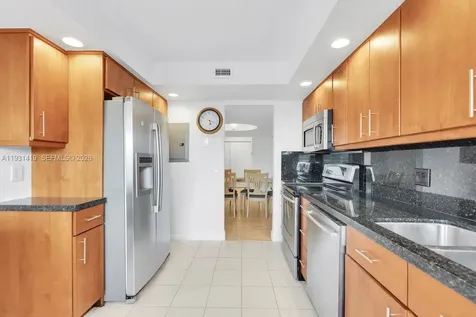 2801 NE 183 Street Aventura FL 33160