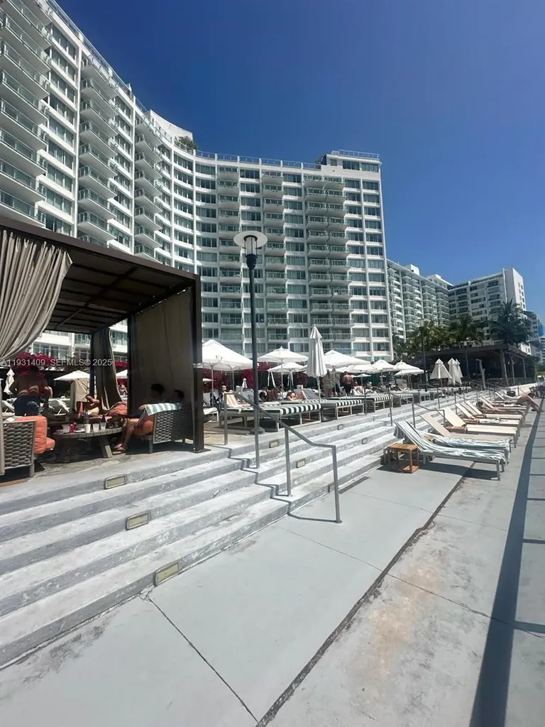 1100 West Avenue Miami Beach FL 33139