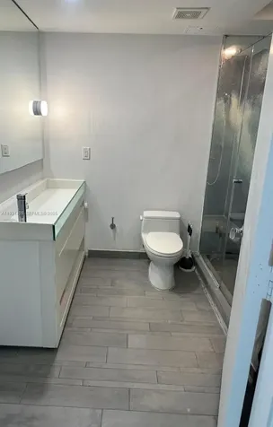 1100 West Avenue Miami Beach FL 33139