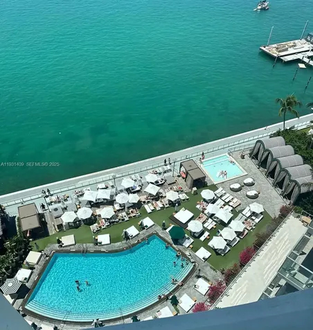 1100 West Avenue Miami Beach FL 33139