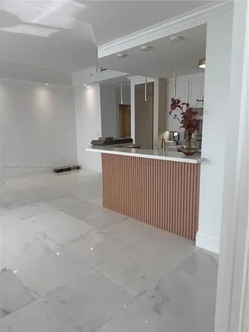 848 Brickell Key Drive Miami FL 33131