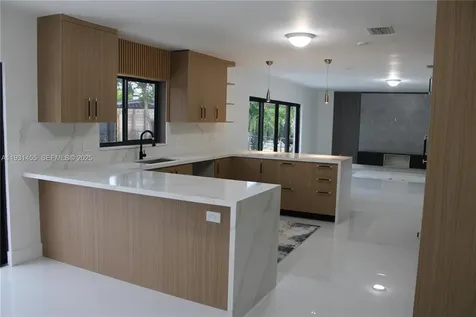 7630 SW 94th Avenue Miami FL 33173