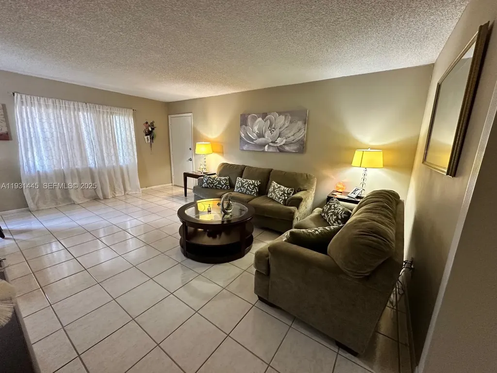 251 SW 134th Way Pembroke Pines FL 33027