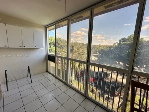 251 SW 134th Way Pembroke Pines FL 33027