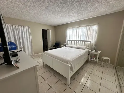 251 SW 134th Way Pembroke Pines FL 33027