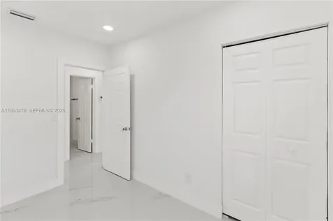 4685 SW 33rd Drive West Park FL 33023
