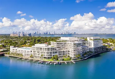 4701 N Meridian Miami Beach FL 33140