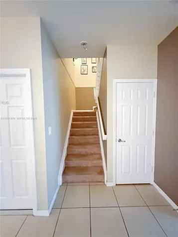 3184 NW 32nd Street Oakland Park FL 33309