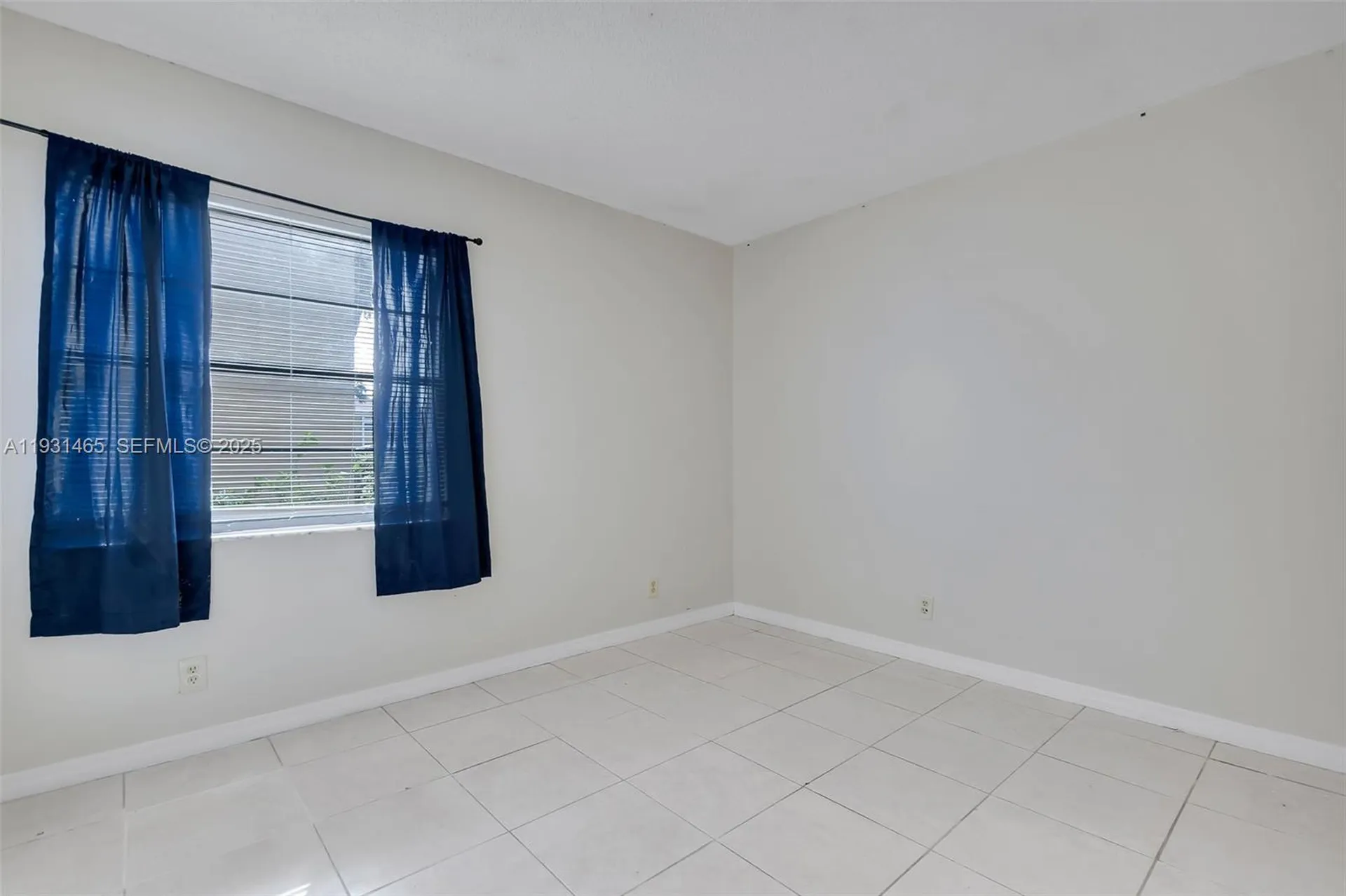 2651 Riverside Drive Coral Springs FL 33065