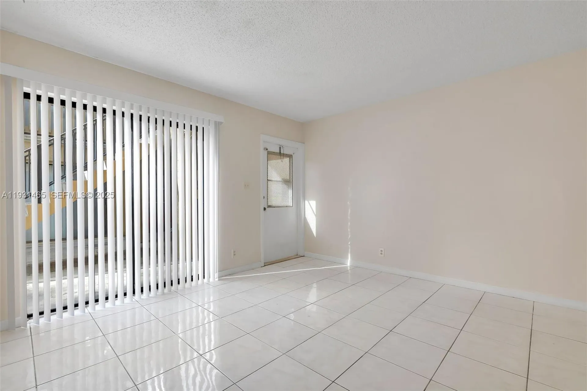 2651 Riverside Drive Coral Springs FL 33065
