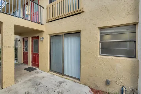 2651 Riverside Drive Coral Springs FL 33065