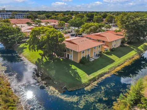 2651 Riverside Drive Coral Springs FL 33065