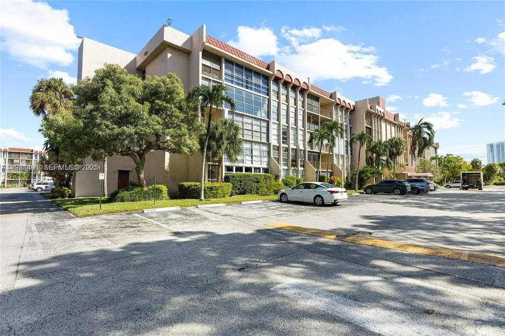 2101 Atlantic Shores Boulevard Hallandale Beach FL 33009