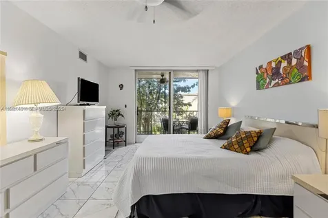 2101 Atlantic Shores Boulevard Hallandale Beach FL 33009