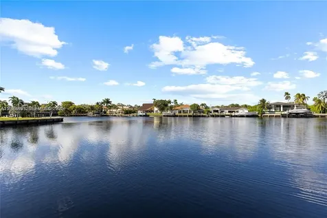 2101 Atlantic Shores Boulevard Hallandale Beach FL 33009