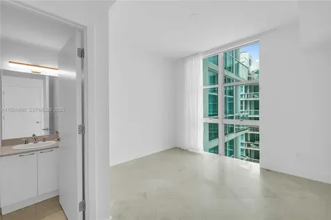 3131 NE 188th Street Aventura FL 33180