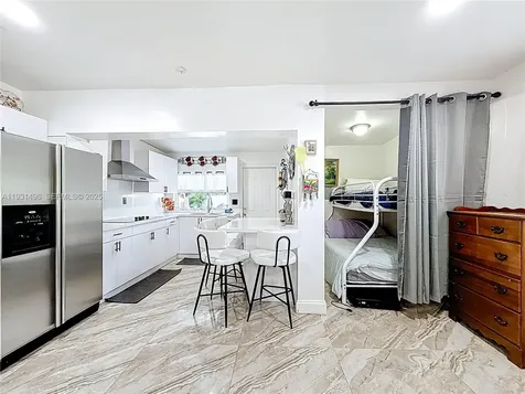 1860 NW 127th Street Miami FL 33167
