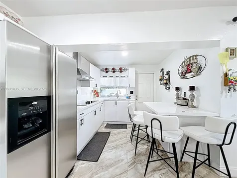 1860 NW 127th Street Miami FL 33167