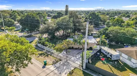 1860 NW 127th Street Miami FL 33167