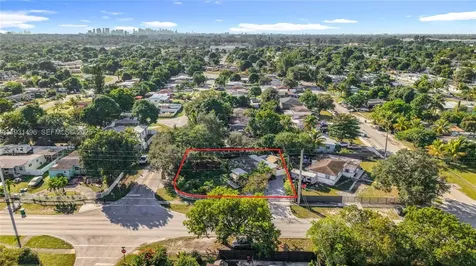 1860 NW 127th Street Miami FL 33167