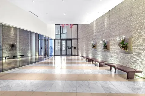 200 Biscayne Boulevard Way Miami FL 33131