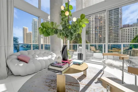 200 Biscayne Boulevard Way Miami FL 33131