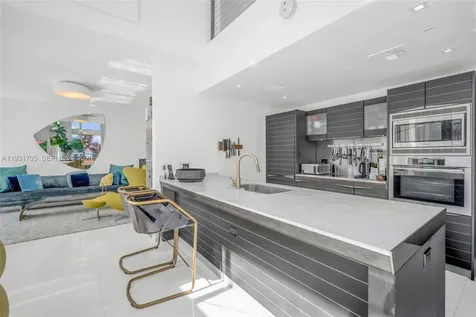 200 Biscayne Boulevard Way Miami FL 33131