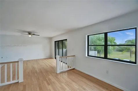 1891 N 61st Avenue Hollywood FL 33024
