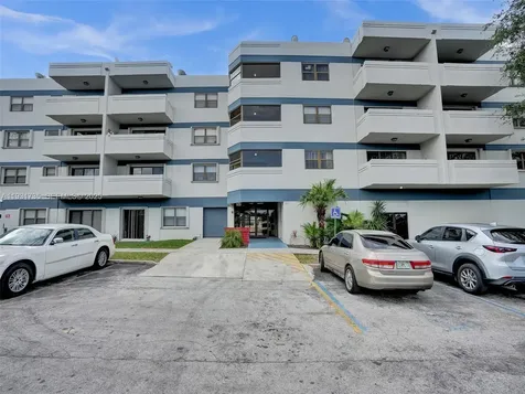 1891 N 61st Avenue Hollywood FL 33024