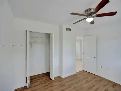 1891 N 61st Avenue Hollywood FL 33024