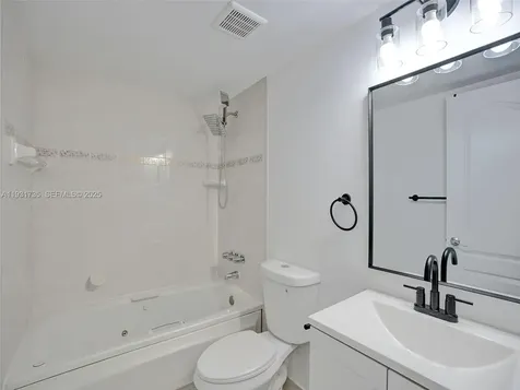 1891 N 61st Avenue Hollywood FL 33024