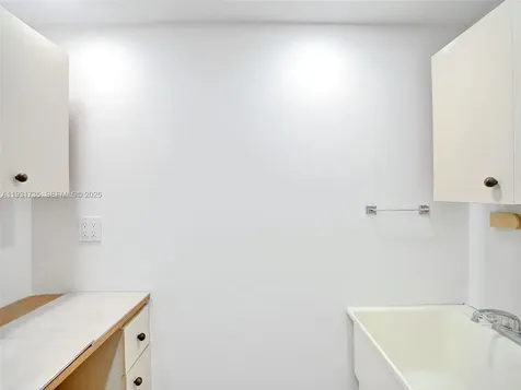 1891 N 61st Avenue Hollywood FL 33024
